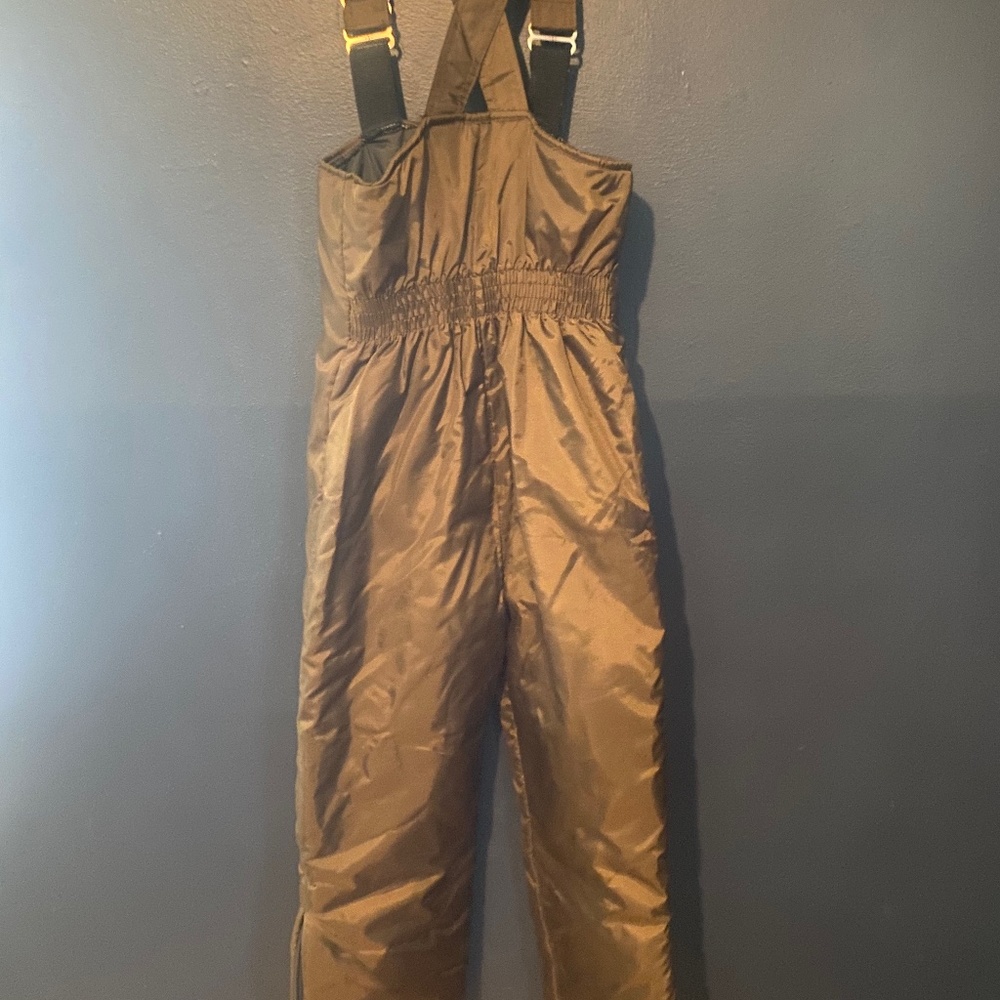 Kids ski suit